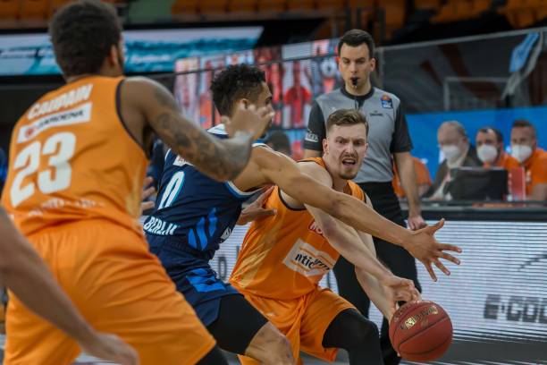 无论是男子 无论是男子