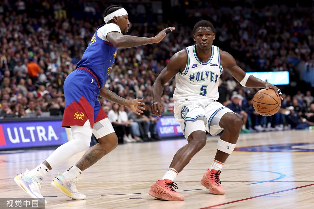 格林斯比违 格林斯比违