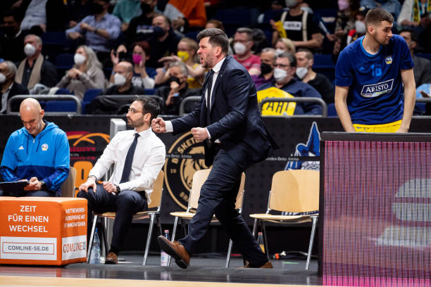 中国队依然 中国队依然